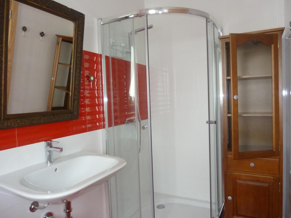 Suite Na Casa Da Andreia เซามาร์ทินโญโดปอร์โต ภายนอก รูปภาพ