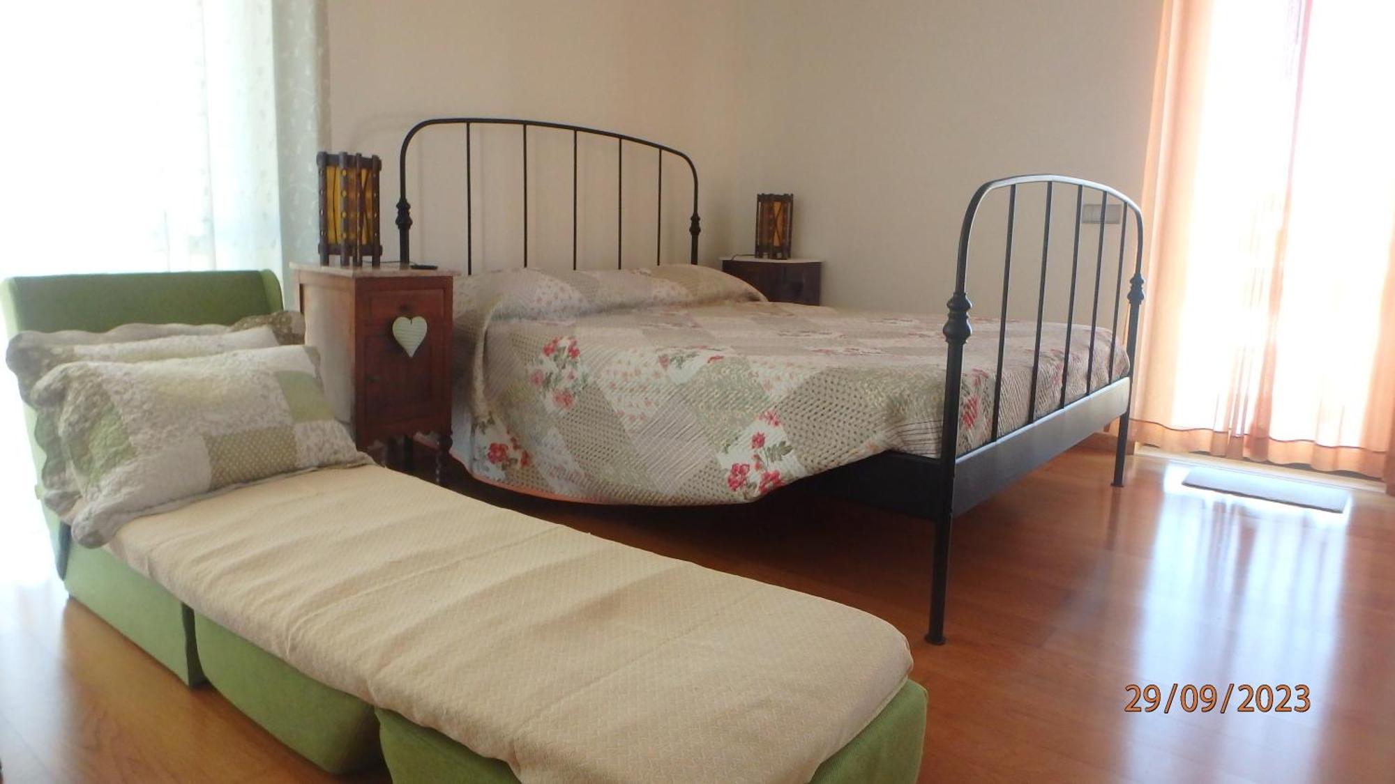 Suite Na Casa Da Andreia เซามาร์ทินโญโดปอร์โต ภายนอก รูปภาพ
